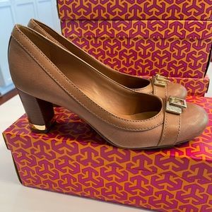Tory Burch tan buckle mid-heel pump 8